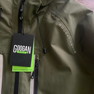 Never worn Men’s Googan Squad rain jacket. Tags still on.